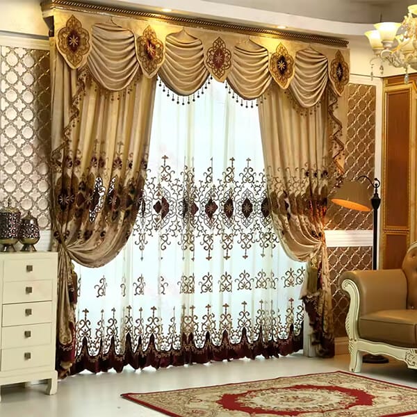الستائر الكلاسيكية
