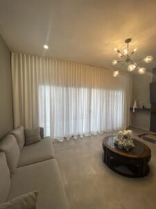 ستائر بسيطة حديثة